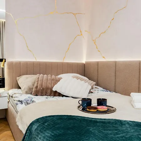 아파트 Portovo Luxury Water View Old Town